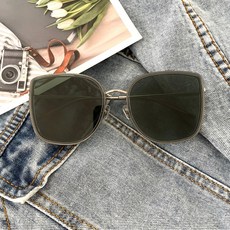 젠틀몬스터릴리트