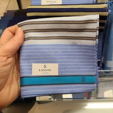 랑방손수건남자