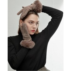 HAZZYS ACC 19FW 헤지스 악세서리 여성 HIGV9F010I3 아이보리 토끼 퍼 리본 퍼피로고 장식 스마트폰 터치 장갑_E3W3