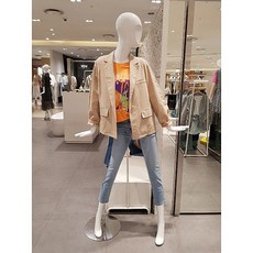 be61901f43012831726266eef9ad4f51f3a7bf0eb85cbf41173836229935.jpg