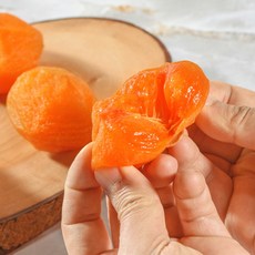 청도 반건시 중과 45내외 12입 550G, 1개