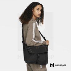 나이키메신저백