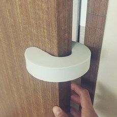 방문닫는소리