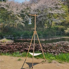 안델센아웃도어 롱트라이앵글 투웨이 우드 랜턴스텐드 (감성캠핑 랜턴스탠드 랜턴거치대 랜턴걸이)