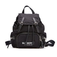 [버버리] 스몰 로고 프린트 럭색 (98021258 117221 BLACK)