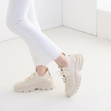 원피스에어울리는운동화