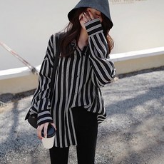 7623ada441e8c7b4f8c4ef72b042e011398c745a980bc55a5395d29e4f49.jpg