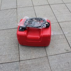 d861d6e618e3aef95cdd4768988474368cd0aa68d85ecbc0854d4c11c1b5.jpg
