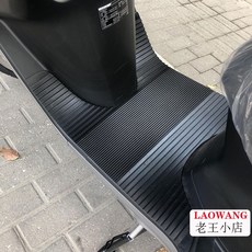 ceed113a5215dda03cf13121a4d651e6497d2681a7666fd02448c0d0e773.jpg