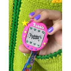 869. 다마고치 애플워치 스트랩 - 추억의 다마고치를 연상하게 하는 애플워치 스트랩