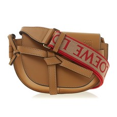 로에베게이트백