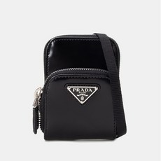 프라다미니크로스백