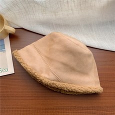 버킷햇 단색 생얼 매치하기좋은 무스탕 벙거지모자 여성일본스타일 가을겨울 기모 보온 짧은처마 얼굴가리기 물통