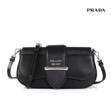 프라다크로스백