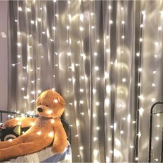 화이트벽인테리어창문