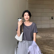 반팔트위드자켓 MC9가지색 왕튀기는 빅카라 쇄골 단색 루즈핏 날씬해보이는 순면 짧은소매 T티셔츠여성 anna
