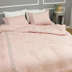 19db3f55d254e3f53c85f027b373cbd02fe22656b59e665f3326cf3f2e13.jpg