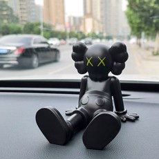 KAWS 카우스 피규어 차량용 실내장식 인테리어 소품 악세서리, 카우스D, 블랙, 1개