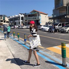 DAISHU 캥거루 품 인 스 한풍 핸드 프 린 팅 골 드 숄 더 백 팩 믹스 트 롱 에코 여학생 렌 디 화이트