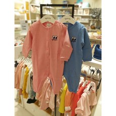 아가방 이야이야오 베이직우주복#겨울대전#슬기로운겨울생활#겨울우주복~깔끔한 컬러와 디자인으로 우리 아가 얼굴이 더 돋보이는 우주복이랍니다![뉴코아강남점]