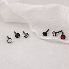 아트리아 활용하기좋은 베이직한 스와로브스키 크리스탈 포인트 큐빅 피어싱 6color