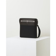 헤지스남자크로스백