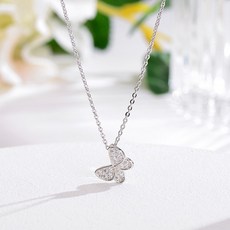 실버나비목걸이