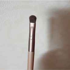 포인트섀도우브러시