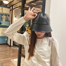 a5cd323fdc8842dd0b6f4d50cb45e296f00a2c30ed50c667308a80d78160.jpg