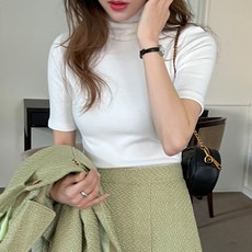 1ebb5e4ee270cccad16535614a64e48f31afb60dd58641edae2f6c94a8a5.jpg