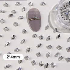 40 Pcs 반짝이 크리스탈 3D 네일 아트 라인 석 장식 모양 Flatback 유리 다이아몬드 쥬얼리 디자인 매니큐어 액세서리, 11 MY Silver (40pcs)