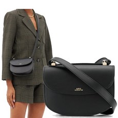 A.P.C.(아페쎄) 20FW 아페쎄 제네바 미니 블랙/PXAWV F61415 LZZ