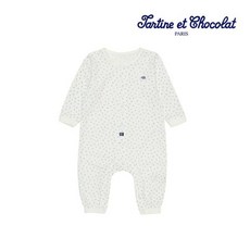 타티네쇼콜라우주복