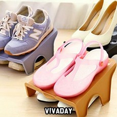 7EA6D7 MY 사각슈즈렉-랜덤 연필꽂이 셔틀콕 생활잡화 생활용품 쿠션그립 운동용품 배드민턴 동호회 행거, 1