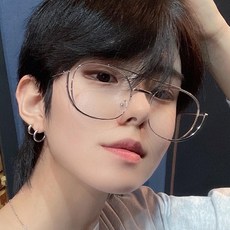 눈커지는안경