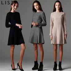 리스트 울소재 라운드넥 플레어 원피스