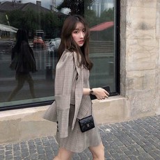 6ebc82b20e3c4d9a89f17a19b9eec8c84b7771f6cedf3b557d5f04244aee.jpg