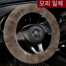 86e02b80c9e07748071b1fc84fea20a572c38d1699a3cdf718d353f3d3d7.jpg