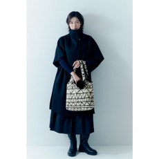 루즈앤라운지 TOP01