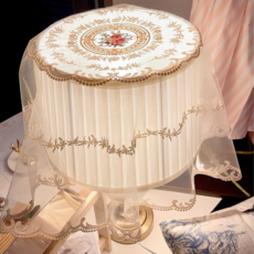 원형테이블러너