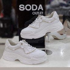 소다여성스니커즈