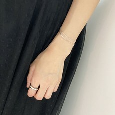 얇은팔찌
