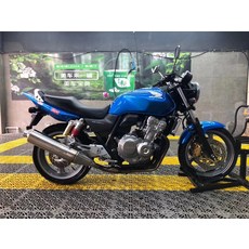 81505d90dda2e4d91f4b371969880d75f6f40e0227444bbdedb6936afa61.jpg