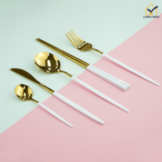 리빙첵 예쁜 스테인레스 부부 골드 티타늄 수저 젓가락 포크 나이프 숟가락 세트, 퓨어화이트, 티스푼