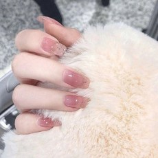 7살네일붙이는거