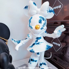 미키미니마우스조각상