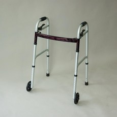 요양병원 정형외과 바퀴 보행 보조기(4대) 보행보조기 걸음