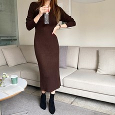 메리바움 111852 슬리밍 브이넥 골지 니트 롱 원피스 여성 겨울 슬림핏 니트원피스