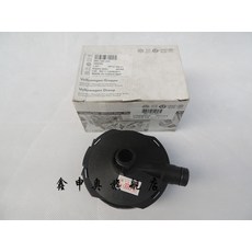2cce6441c7b15e7a41ead169b9e91b13d7d70f7048b8eac66907da5d4037.jpg