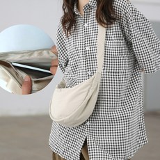 다이룸마켓 여행용 반달 보부상 미니백
